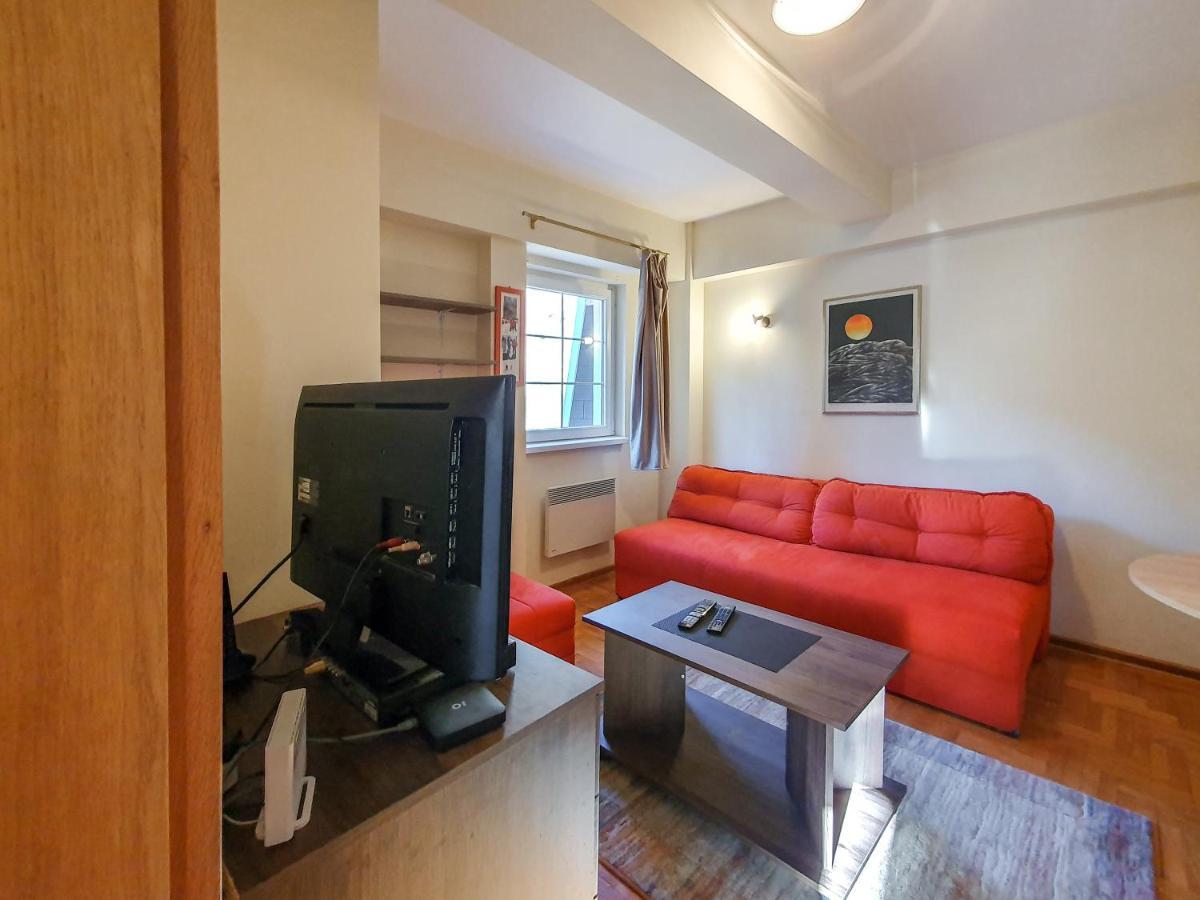 Apartman Cvejic - Suncani Apartmani Brzece Bagian luar foto