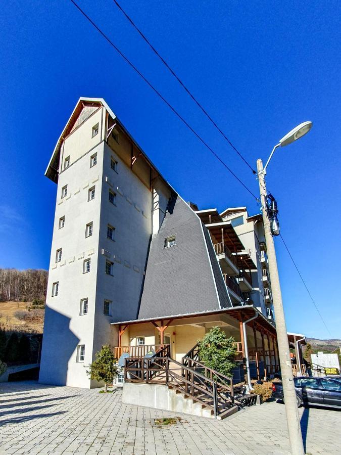 Apartman Cvejic - Suncani Apartmani Brzece Bagian luar foto