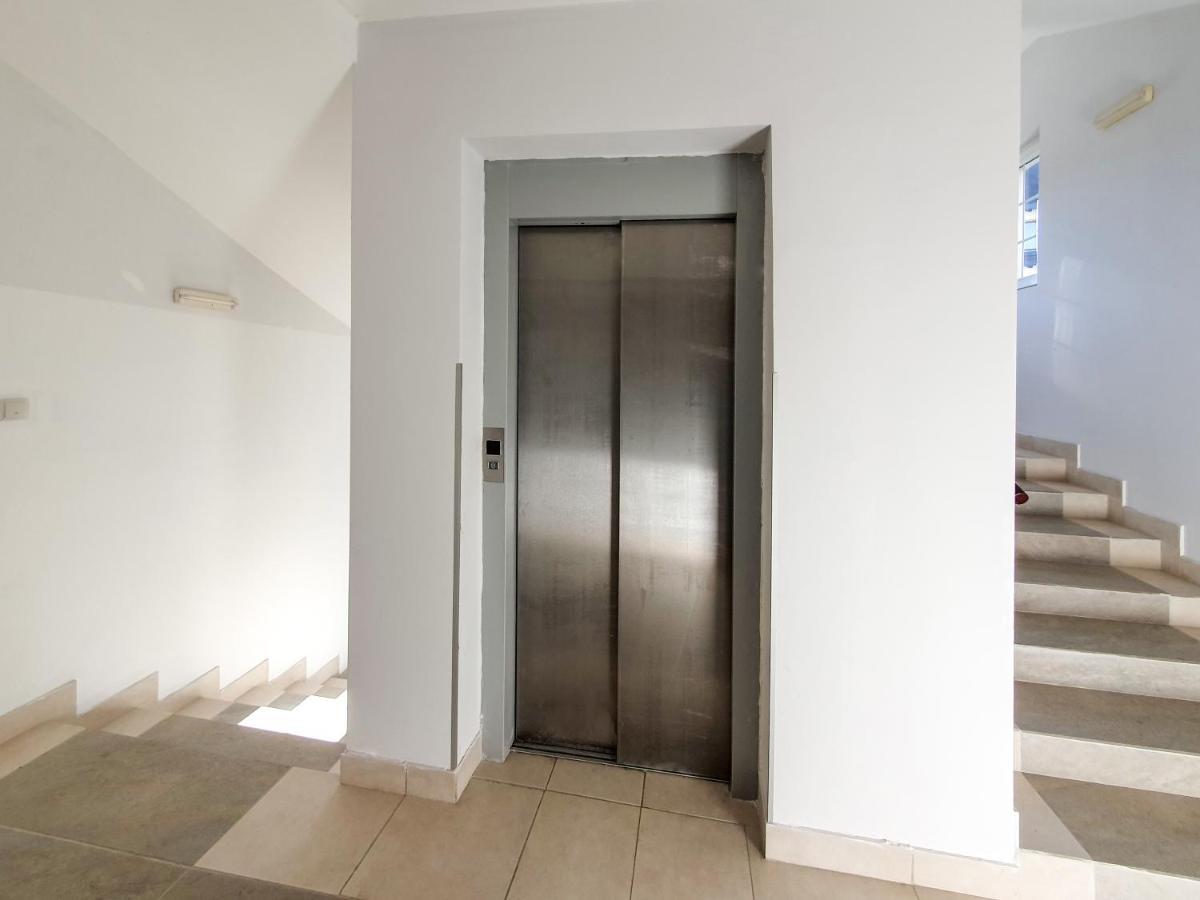 Apartman Cvejic - Suncani Apartmani Brzece Bagian luar foto
