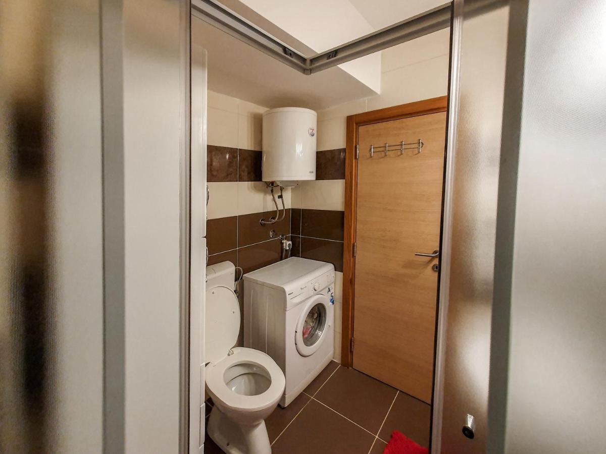Apartman Cvejic - Suncani Apartmani Brzece Bagian luar foto